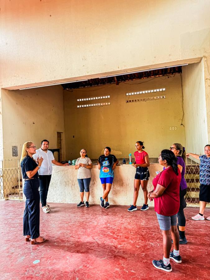 Atividade em grupo com crianças